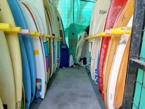 surf boards rental guiones