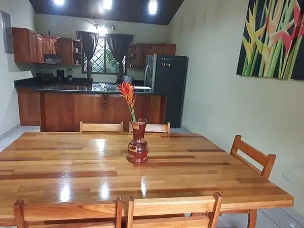 casa ohana dining and kitchen