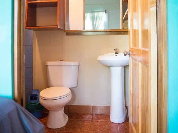 Kahala Bathrooms cabinas kahala nosara