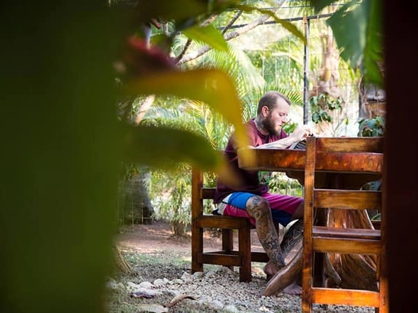 Kahala Garden Chill Area cabinas kahala nosara