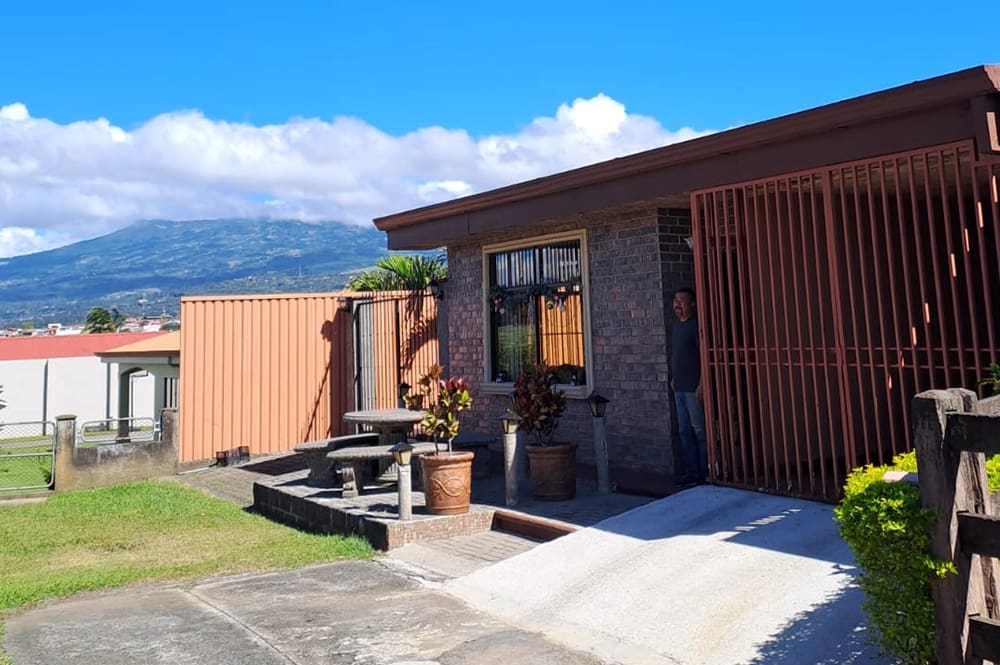 homestays city costa rica
