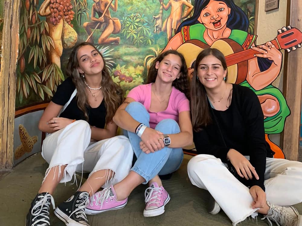 Spanish immersion high school students in Costa Rica spanish immersion summer program for high school students