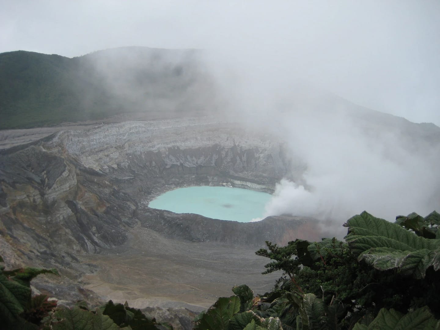 volcano hike costa rica