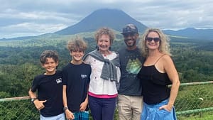 building a life in costa rica