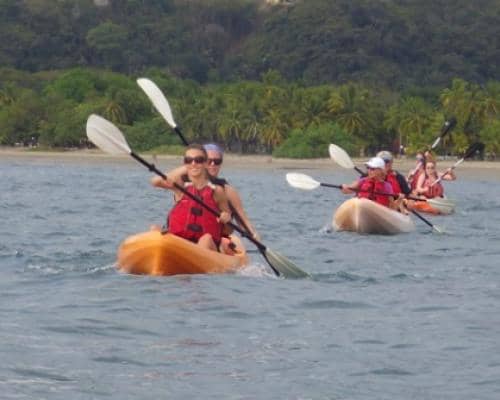 kayak tour isla chora