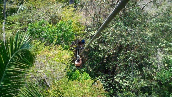 canopying costa rica