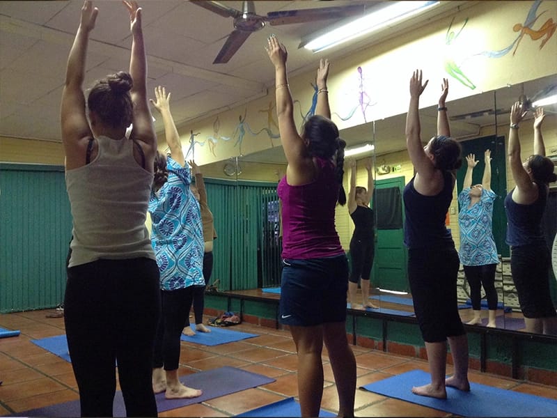 spanish and yoga in costa rica"
